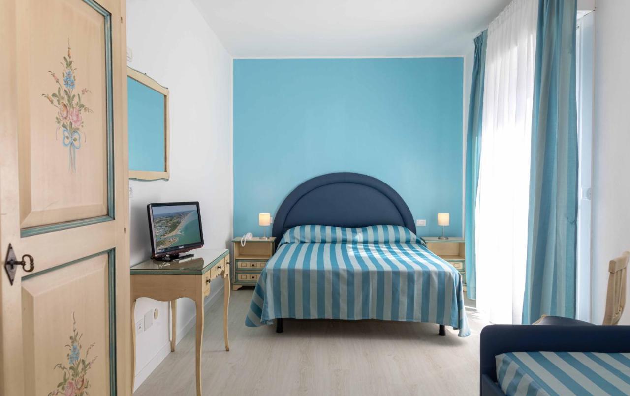 Hotel Paolina Lido di Jesolo Exteriör bild