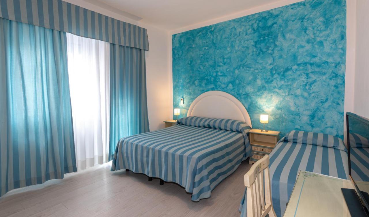 Hotel Paolina Lido di Jesolo Exteriör bild
